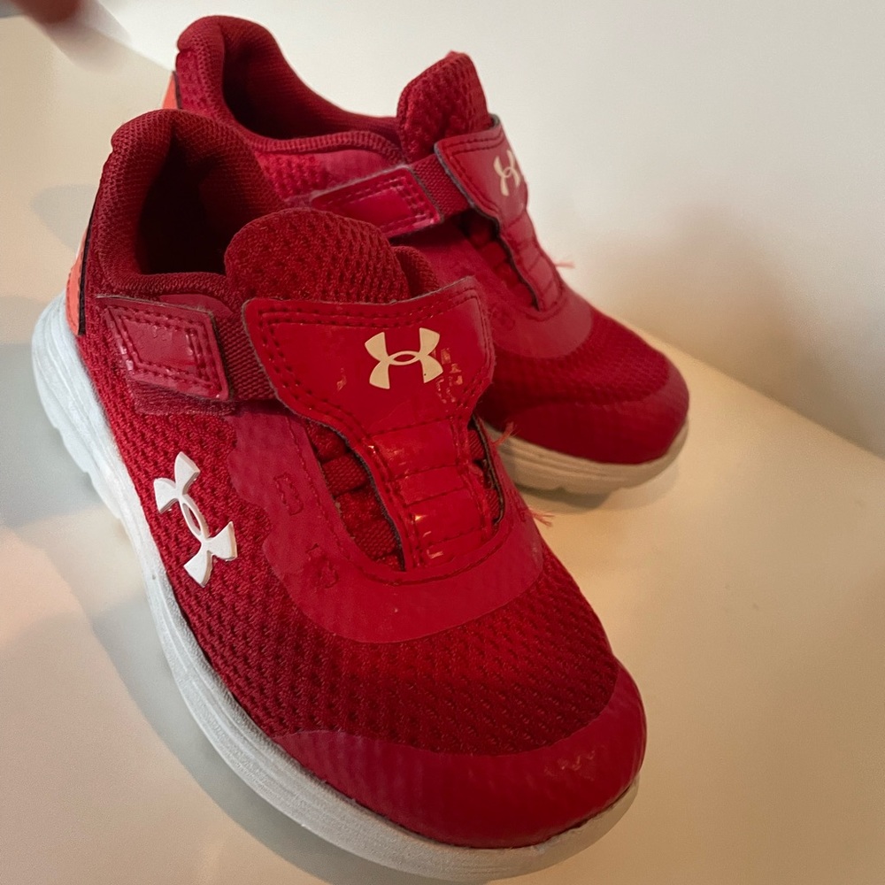 Under Armour sneakers, size 9